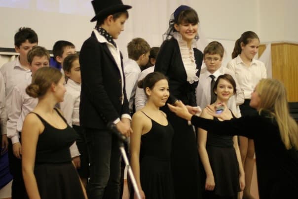 Staging Emile Zola's Au Bonheur Des Dames